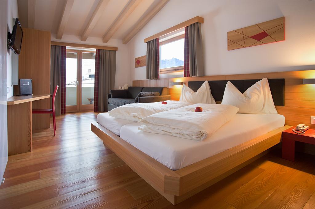 Hotel Al Cervo Tesero Habitación foto